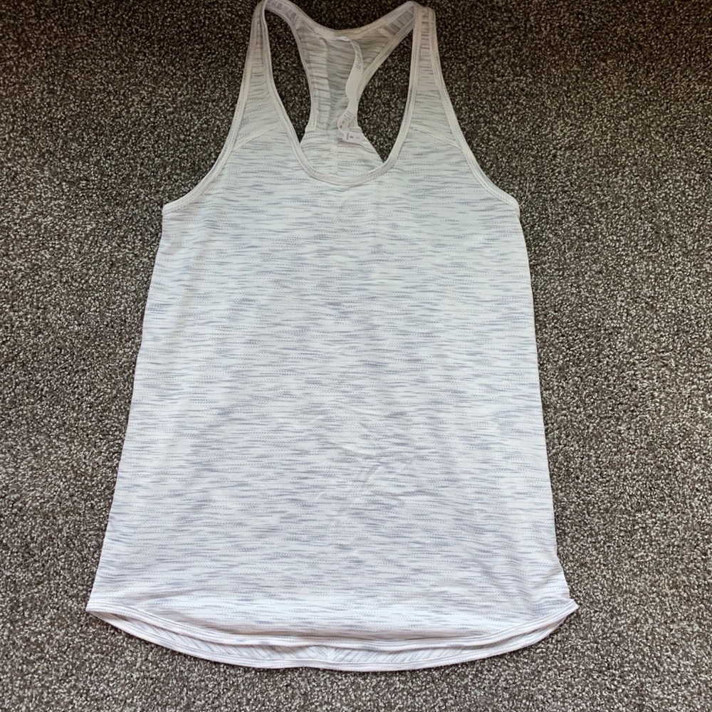 Lululemon tank